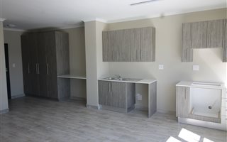 1 Bedroom Apartment in Diep River
