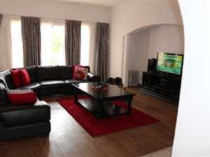 2 Bedroom Apartment in Bellairspark
