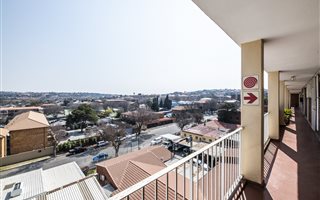 2 Bedroom Apartment in Alberton