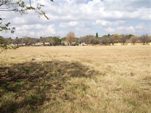 1015 m² Land available in Klipwater