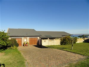 3 Bed House in Reebok