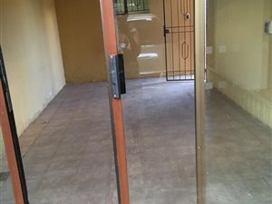 1 Bed Garden Cottage in Protea Glen