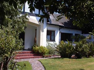 4 Bed House in Pinelands