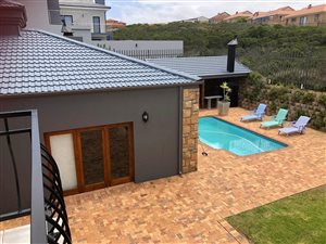 4 Bed House in Mossel Bay