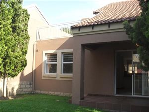 3 Bed Cluster in Sunninghill