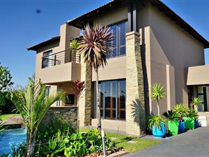 3 Bed House in Copperleaf