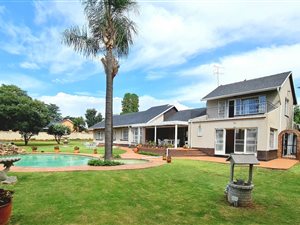 5 Bed House in Praegville