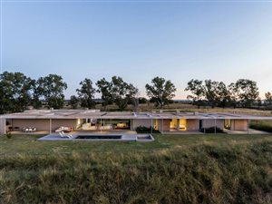 4 Bed House in Lanseria and surrounds