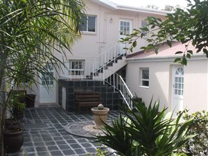 2 Bed Garden Cottage in Summerstrand