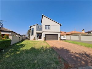 3 Bed House in Zambezi Country Estate