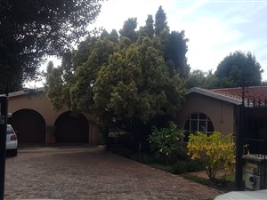 3 Bed House in Edenglen