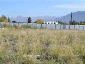 952 m² Land available in De Doorns