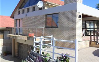 3 Bedroom House in Seemeeu Park