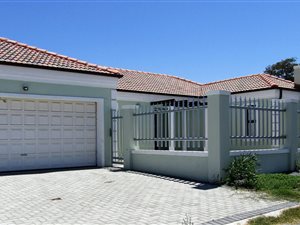 3 Bed House in Vredelust
