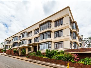 2 Bedroom Apartment in Essenwood
