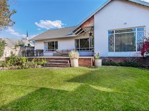 3 Bed House in Blairgowrie