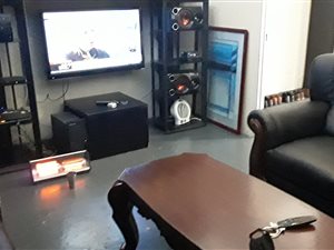 1 Bed Apartment in Johannesburg Central