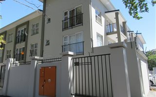 1 Bedroom Apartment in Kenilworth