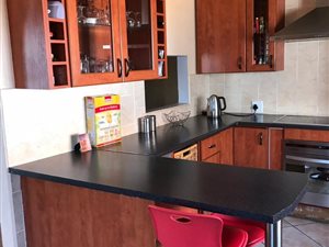 5 Bed House in Rabie Ridge
