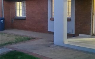 3 Bedroom Townhouse in Monavoni