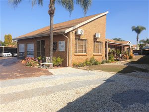 Commercial space in Eldoraigne