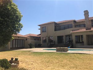 4.5 Bed House in Summerset
