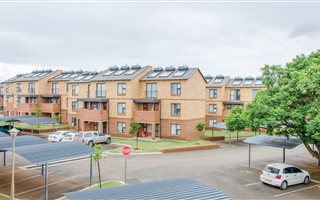 2 Bedroom Apartment in Garsfontein