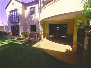 2 Bed Townhouse in Ravenswood