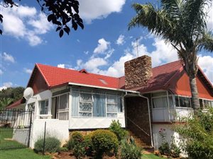 5 Bed House in Dewetshof