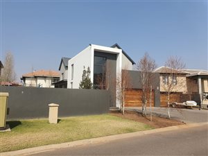 3 Bed House in Glen Eagles Estate