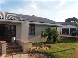 3 Bed House in Mossel Bay Central