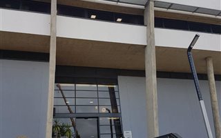 584 m² Office Space in Riverhorse Valley