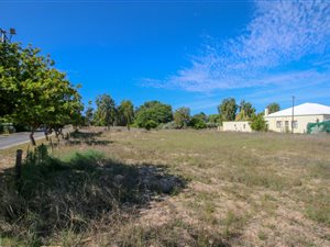 600 m² Land available in Redelinghuys
