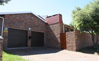5 Bedroom House in Heiderand