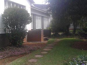 5 Bedroom House in Hutten Heights