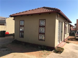 3 Bed House in Goudrand