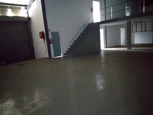 320 m² Commercial space in Sea Cow Lake