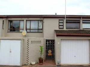 3 Bed Duplex in Ashley