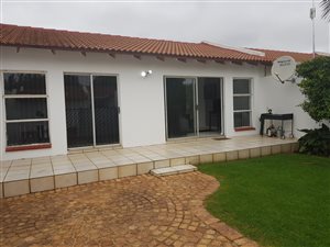2 Bed Simplex in Kibler Park