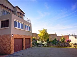 3 Bed House in Island View