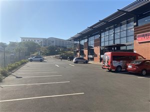 850 m² Commercial space in Ballito