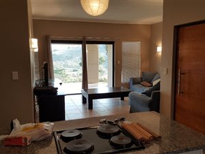 2 Bed Apartment in Palm Lakes Estate