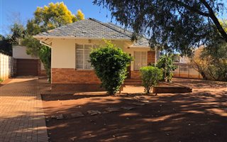 3 Bedroom House in Stilfontein
