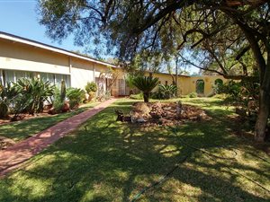 4 Bed House in Valhalla