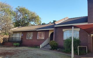 4 Bedroom House in Cashan