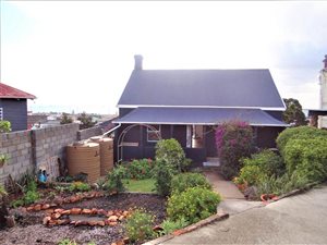 2 Bed House in North End