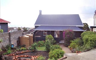 2 Bedroom House in North End
