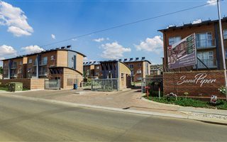 2 Bedroom Apartment in Montana Park