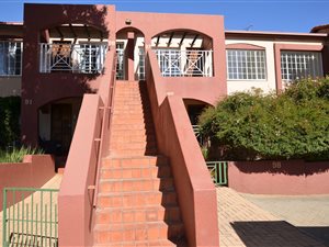 2 Bed Townhouse in Robindale