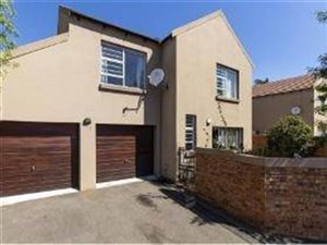3 Bed Townhouse in Sundowner